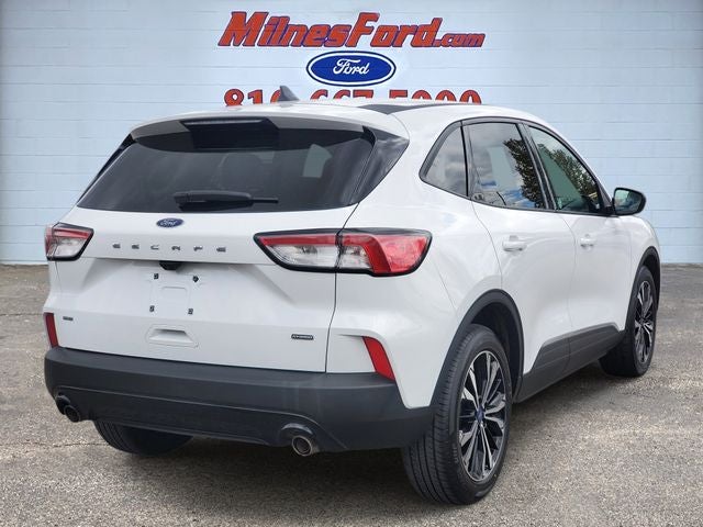 2022 Ford Escape Hybrid SE