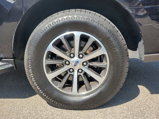 2021 Ford Expedition Max XLT