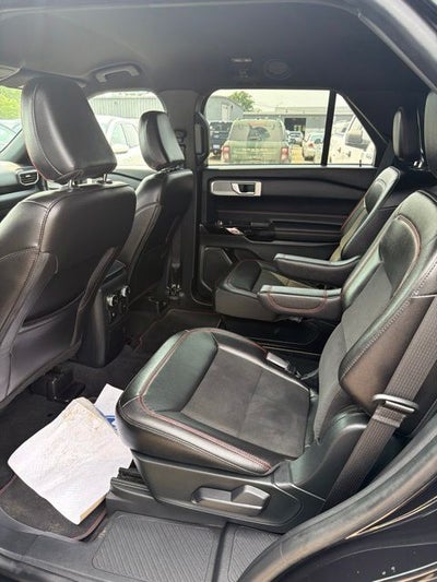 2022 Ford Explorer ST-Line