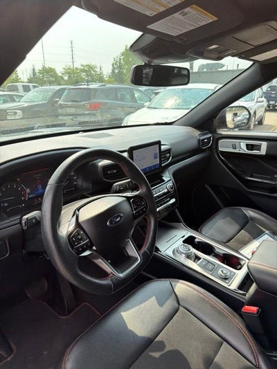2022 Ford Explorer ST-Line