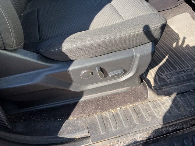 2017 Ford F-150 Base
