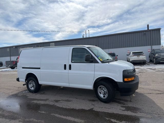 2022 Chevrolet Express 2500 Work Van Cargo