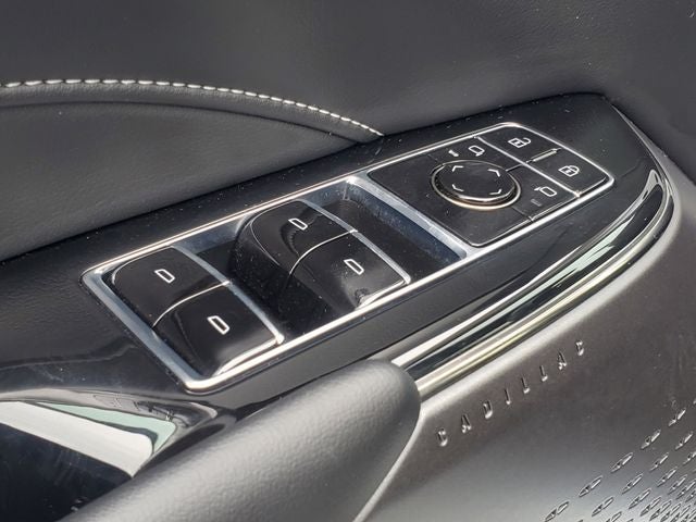 2024 Cadillac LYRIQ Tech