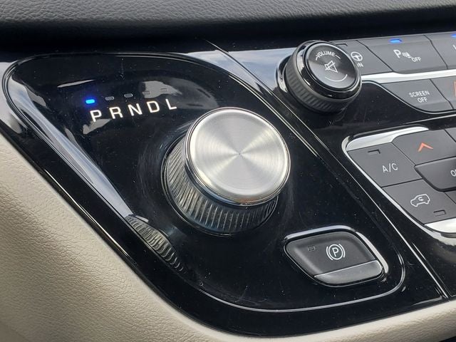 2017 Chrysler Pacifica Touring L Plus