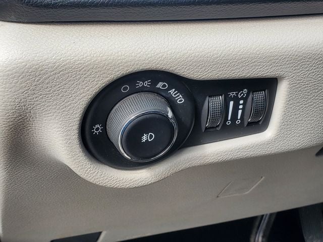 2017 Chrysler Pacifica Touring L Plus