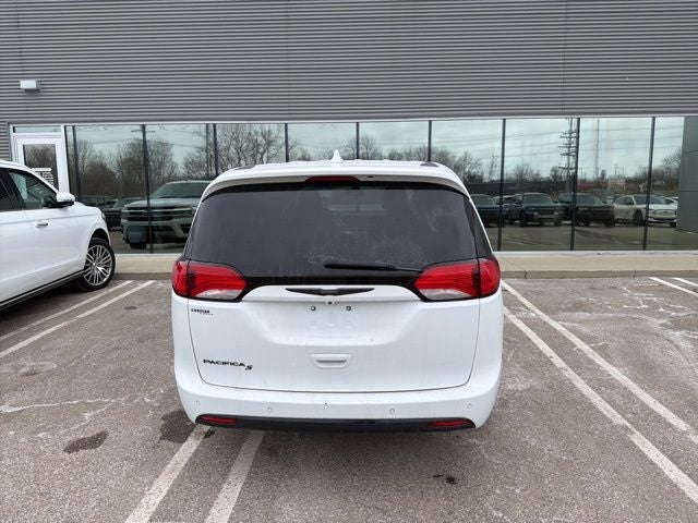 2018 Chrysler Pacifica Touring Plus
