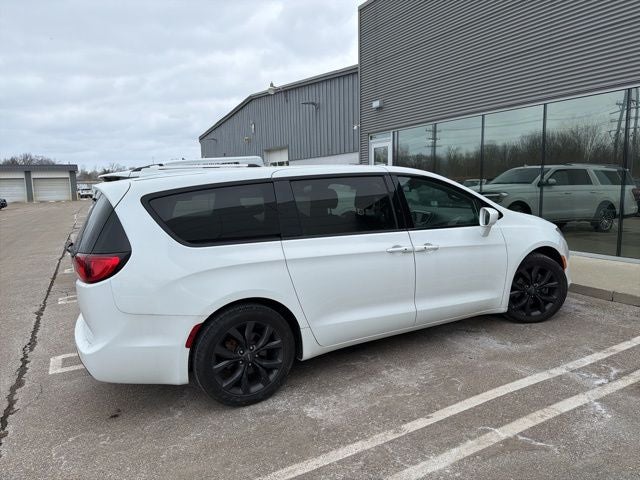 2018 Chrysler Pacifica Touring Plus