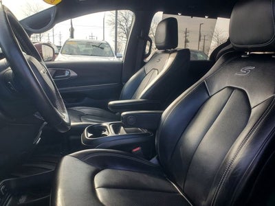 2020 Chrysler Pacifica Launch Edition