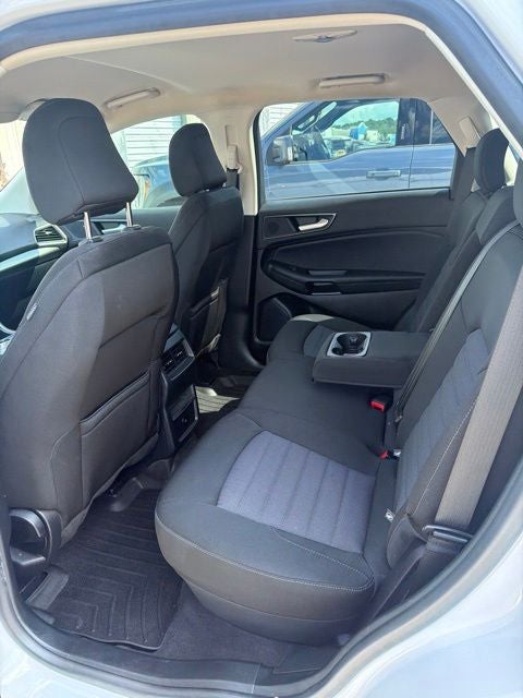 2023 Ford Edge SE