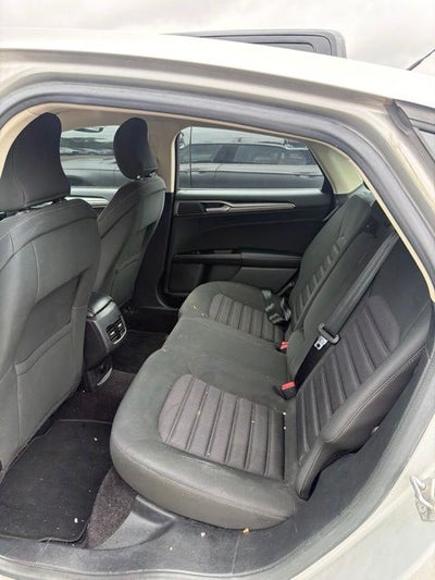 2017 Ford Fusion SE