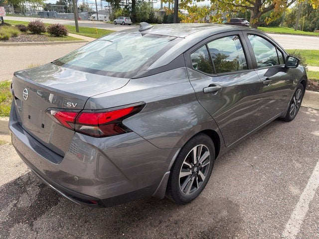 2022 Nissan Versa 1.6 SV