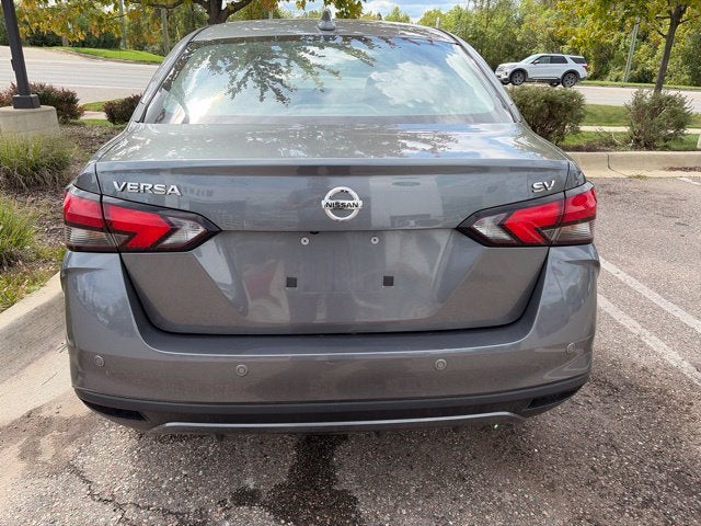 2022 Nissan Versa 1.6 SV
