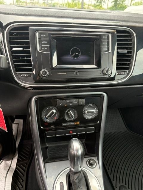 2019 Volkswagen Beetle Convertible 2.0T S