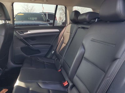 2015 Volkswagen Golf SportWagen S