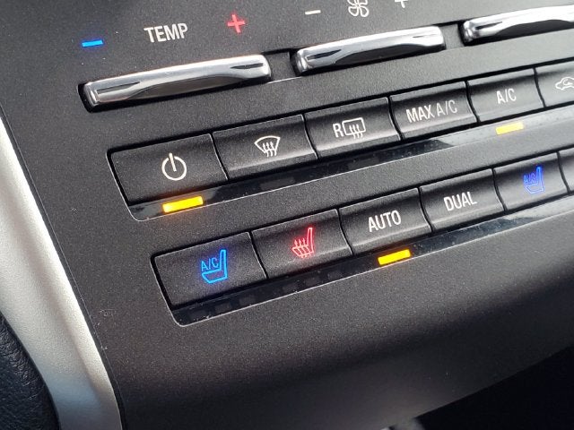 2015 Lincoln MKC Base