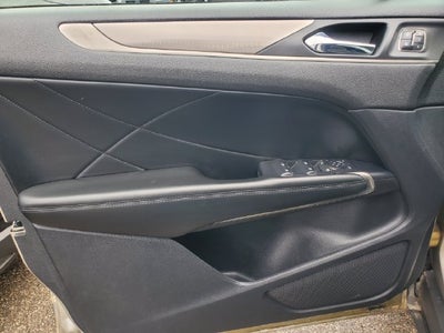 2015 Lincoln MKC Base