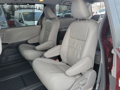 2018 Toyota Sienna XLE 7 Passenger