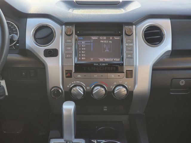 2014 Toyota Tundra SR