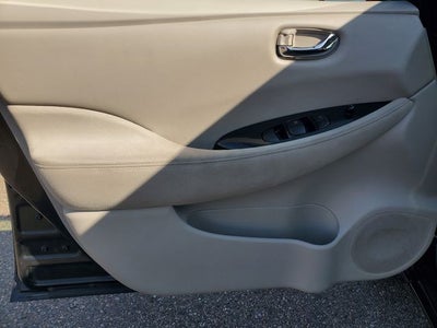 2012 Nissan Leaf SL