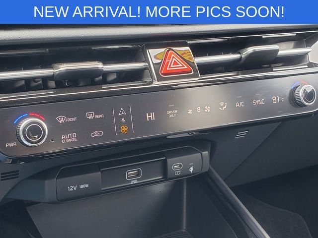 2024 Kia Niro Plug-In Hybrid EX