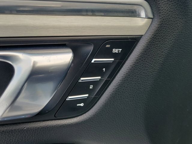 2018 Porsche Macan Turbo