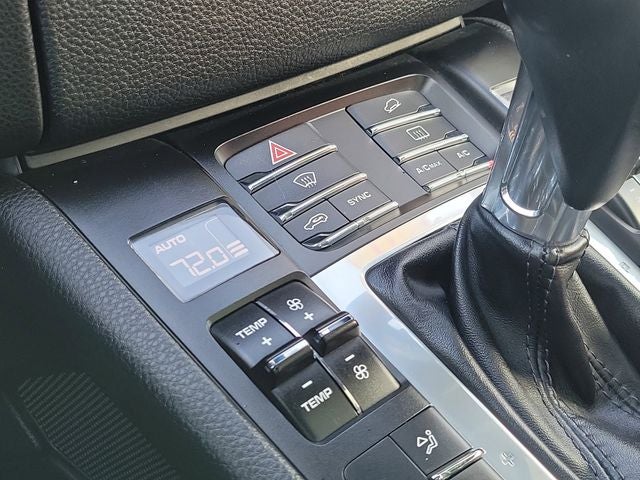 2018 Porsche Macan Turbo