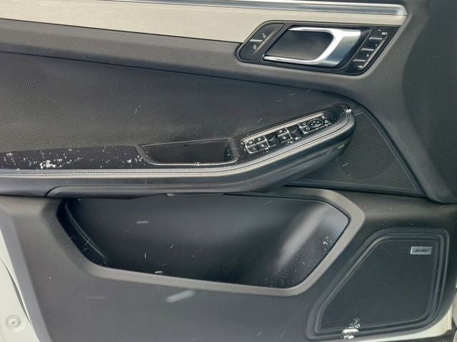 2018 Porsche Macan Turbo