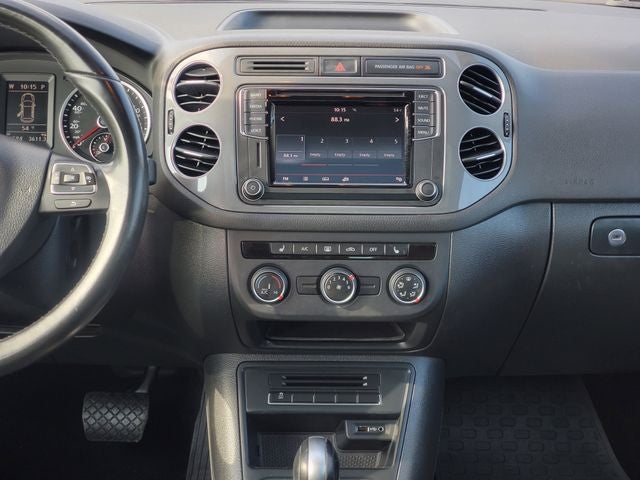 2017 Volkswagen Tiguan 2.0T Wolfsburg Edition