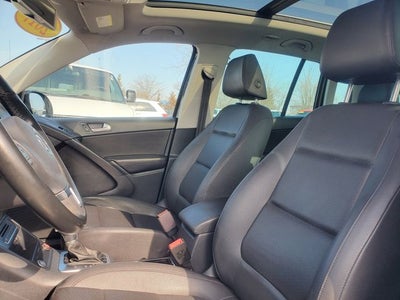 2017 Volkswagen Tiguan 2.0T Wolfsburg Edition