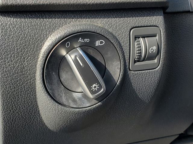 2017 Volkswagen Tiguan 2.0T Wolfsburg Edition